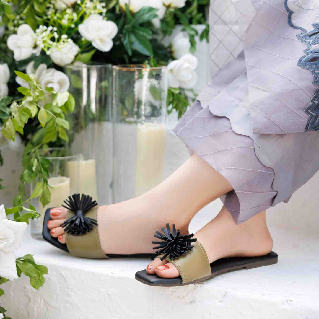 Green Casual Slipper For Ladies