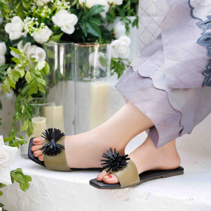 Green Casual Slipper For Ladies