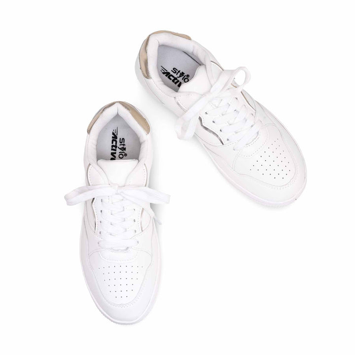 White Casual Sneaker AT7269