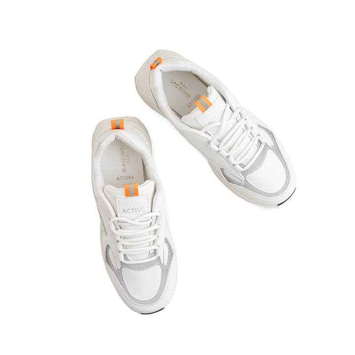 White Casual Sneaker AT7383