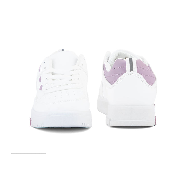 White Sneaker AT7389