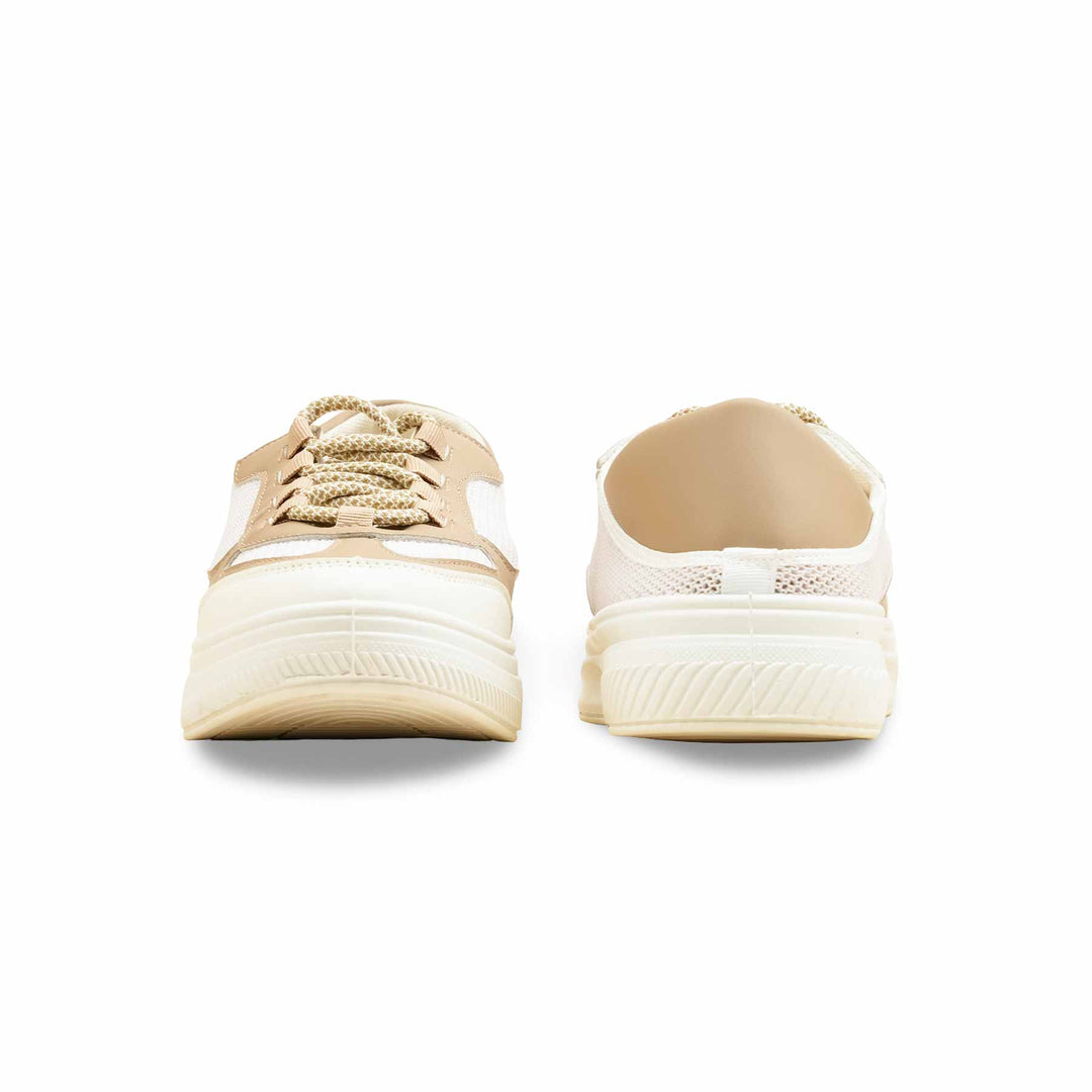 White Casual Sneaker For Women AT7407