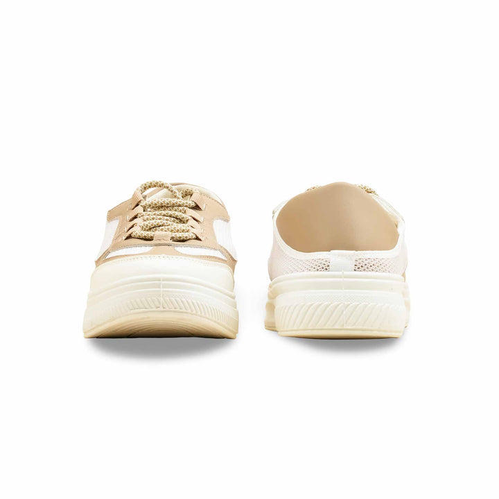 White Casual Sneaker For Women AT7407