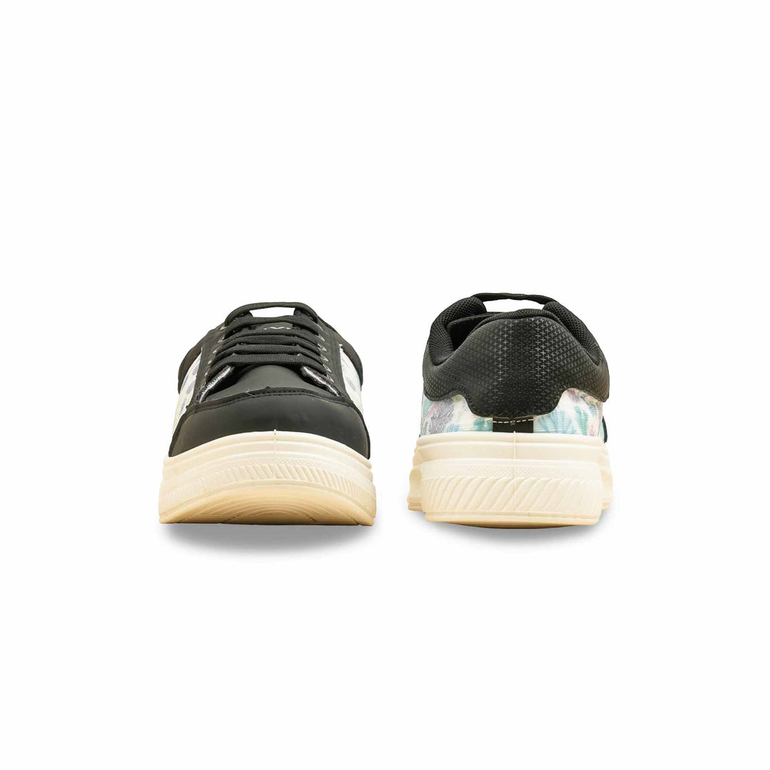 Black Casual Sneaker For Women AT7409