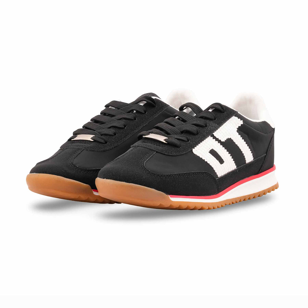 Black Casual Sneaker For Women AT7433