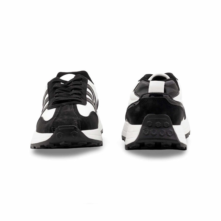 Black Casual Sneaker For Women AT7436