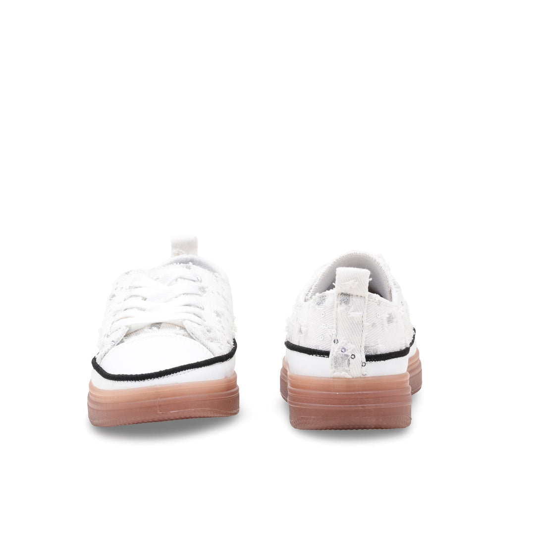 White Casual Sneaker For Ladies AT7439