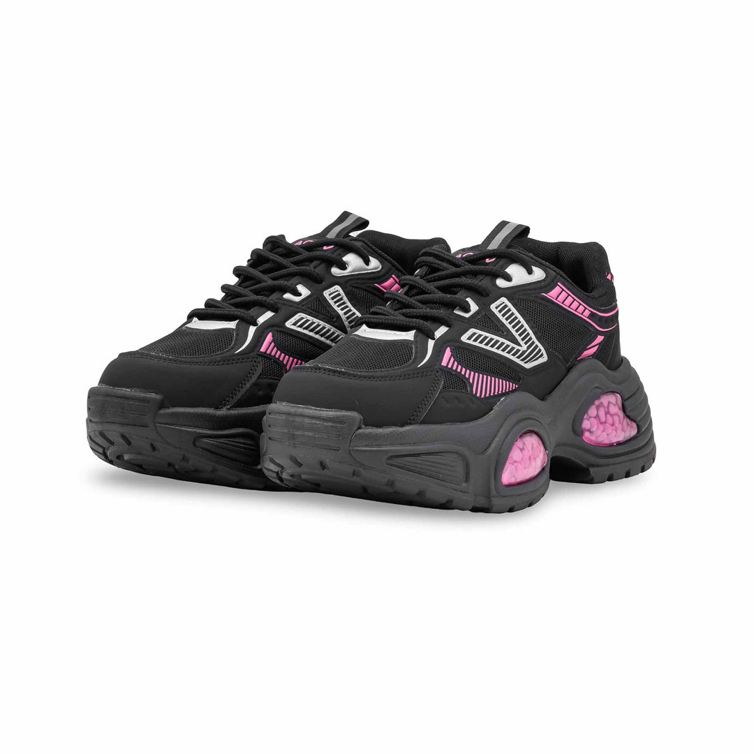 Black Athleisure Casual Sneaker For Women AT7449