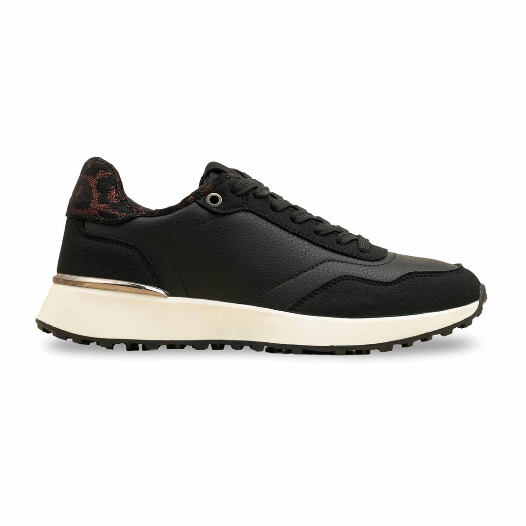 Black Casual Sneaker For Women AT7450