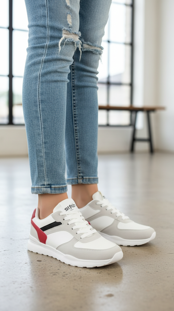 White Casual Sneaker For Women AT7455