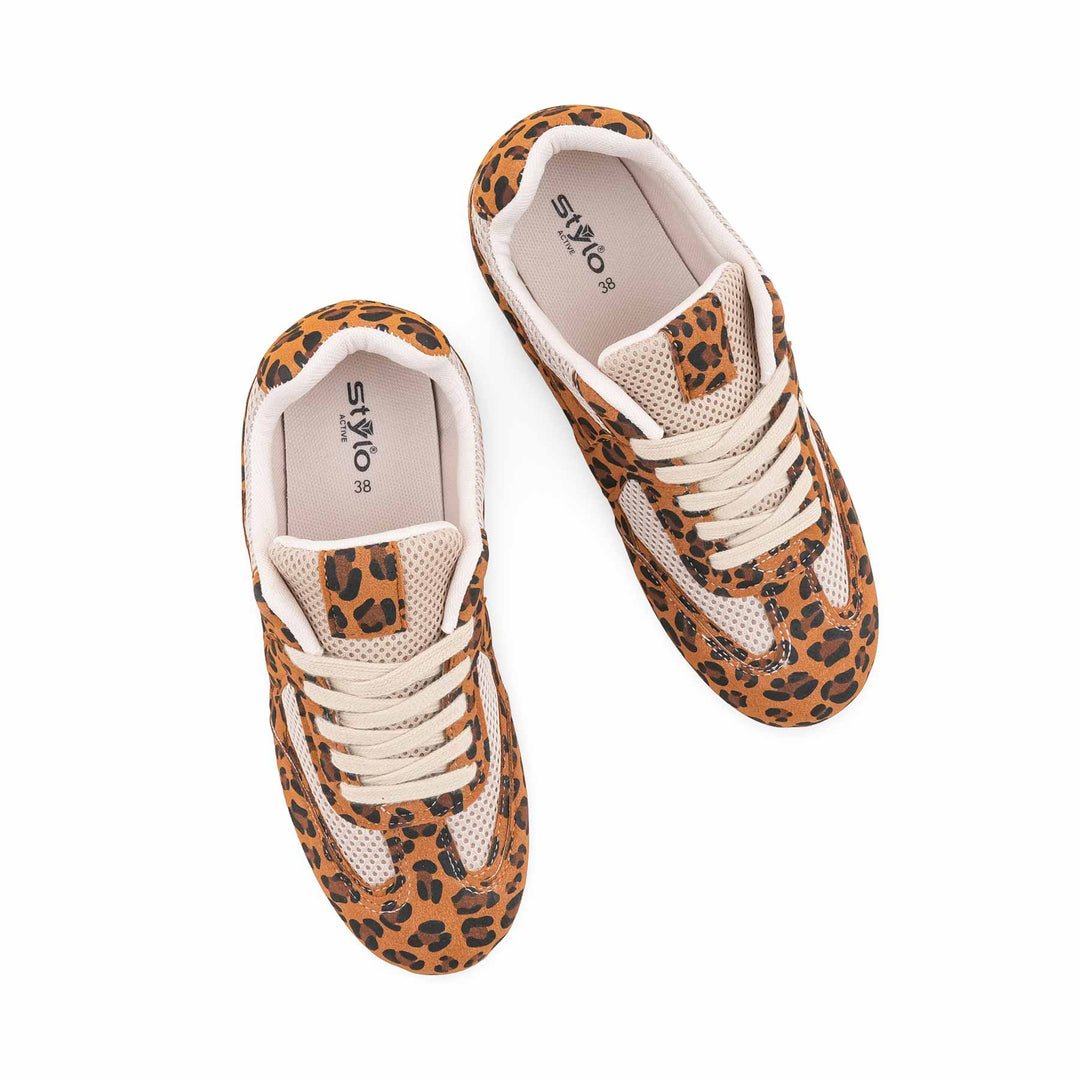 Brown Athleisure Sneaker For Ladies AT7463