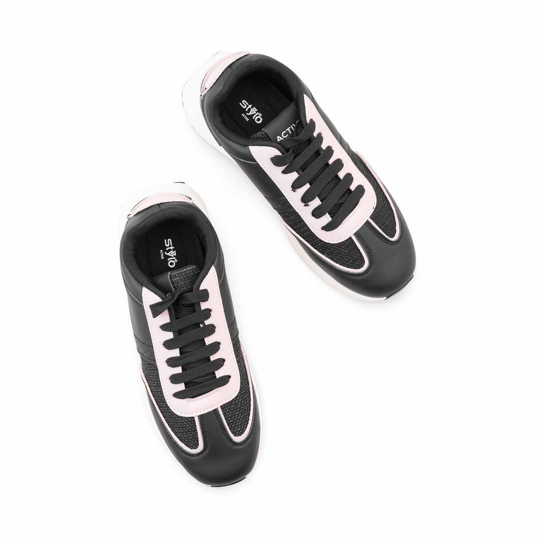 Black Casual Sneaker For Ladies AT7471