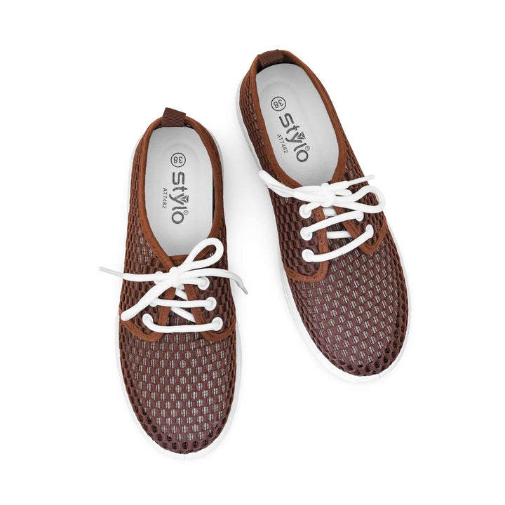 Brown Casual Sneaker For Women AT7482