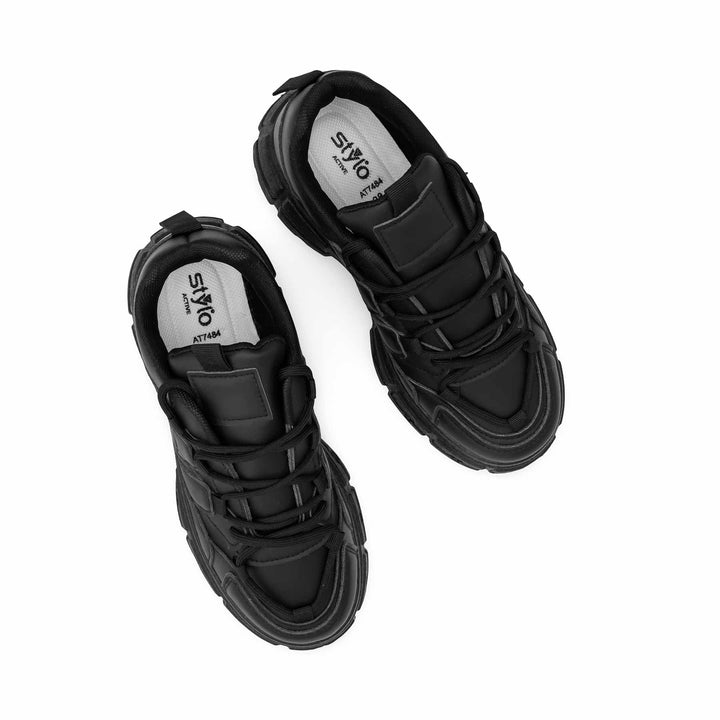 Black Casual Sneaker For Ladies AT7484