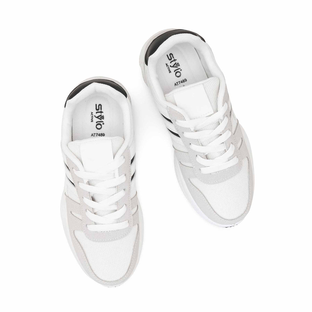 Grey Women Casual Sneaker AT7489