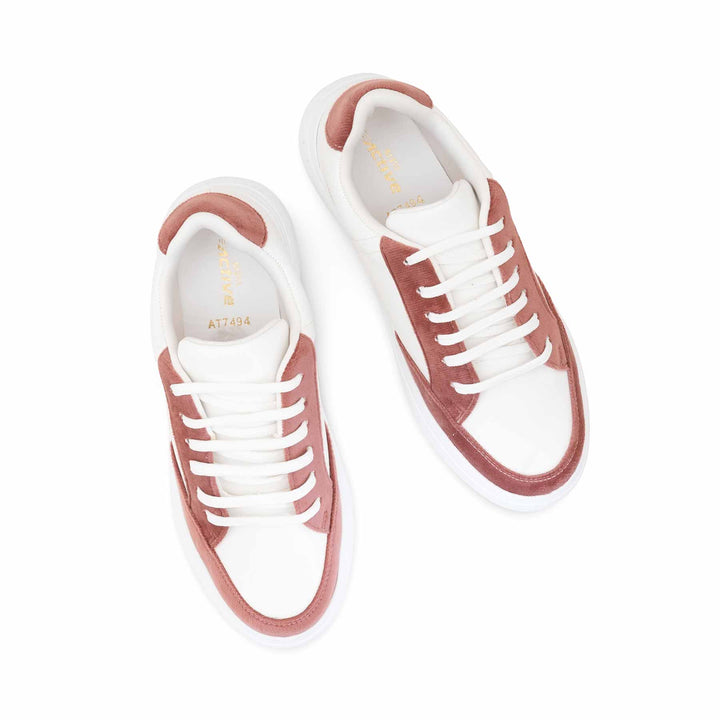 Pink Causal Sneaker For Women AT7494