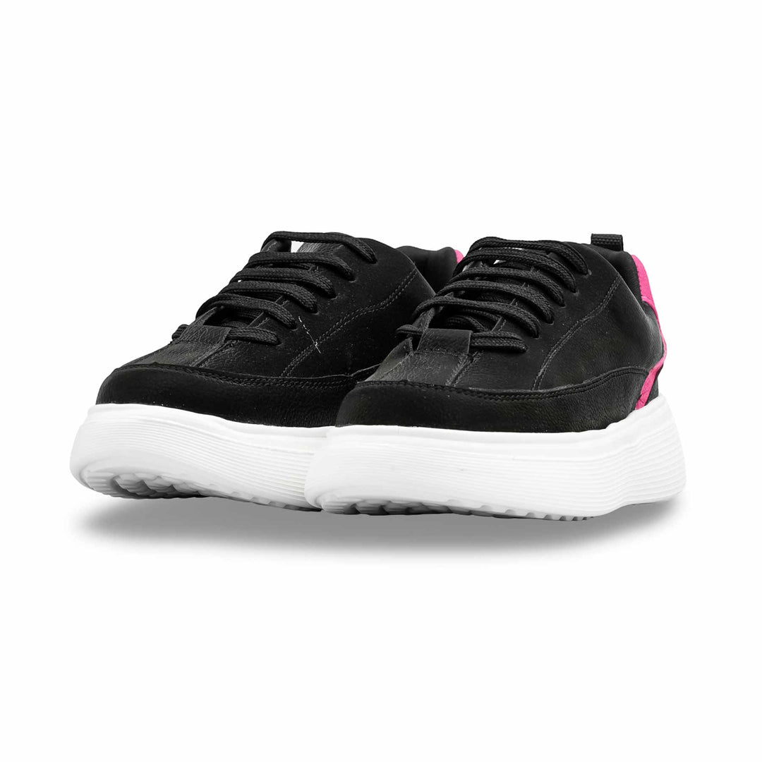 Black Casual Sneaker For Women AT7497