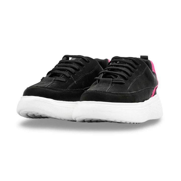 Black Casual Sneaker For Women AT7497
