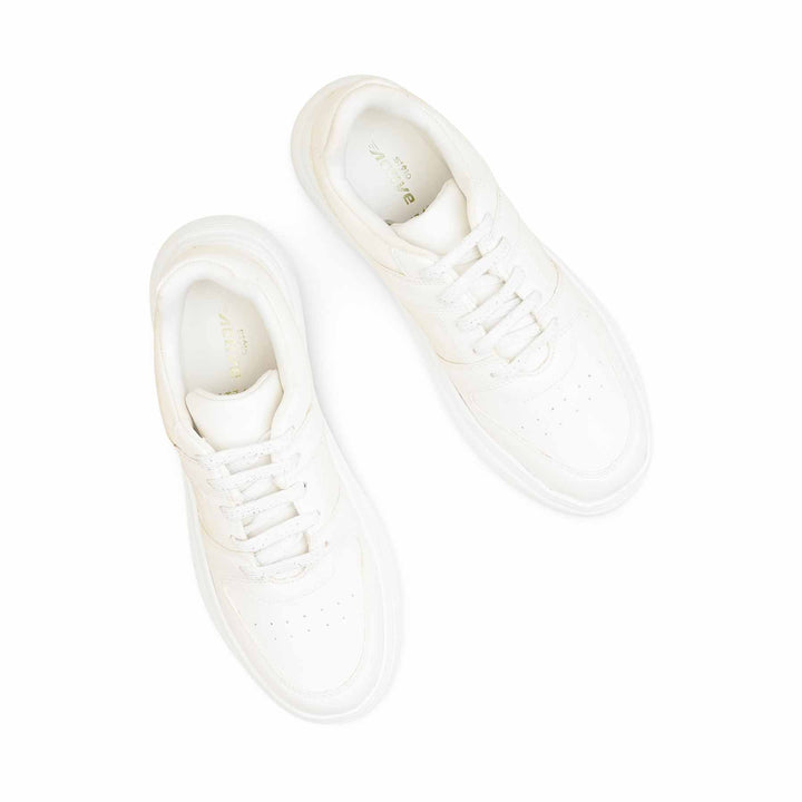 White Casual Sneaker For Women AT7498