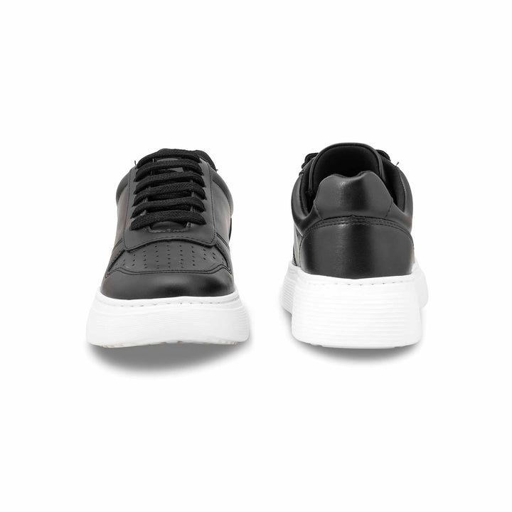 Black Sneaker For Ladies AT7500