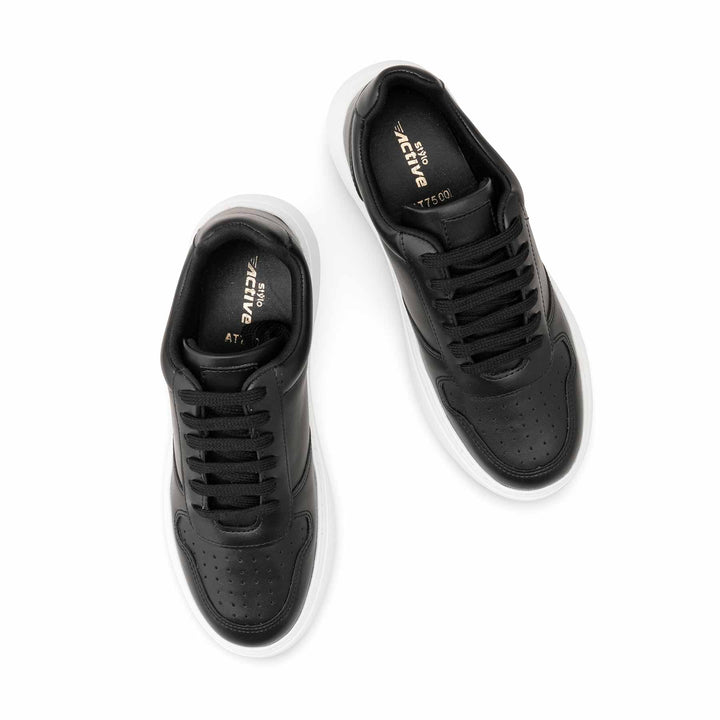 Black Sneaker For Ladies AT7500