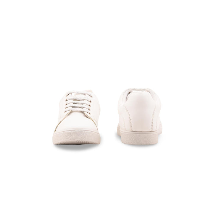 White Casual Sneaker For Women AT7501