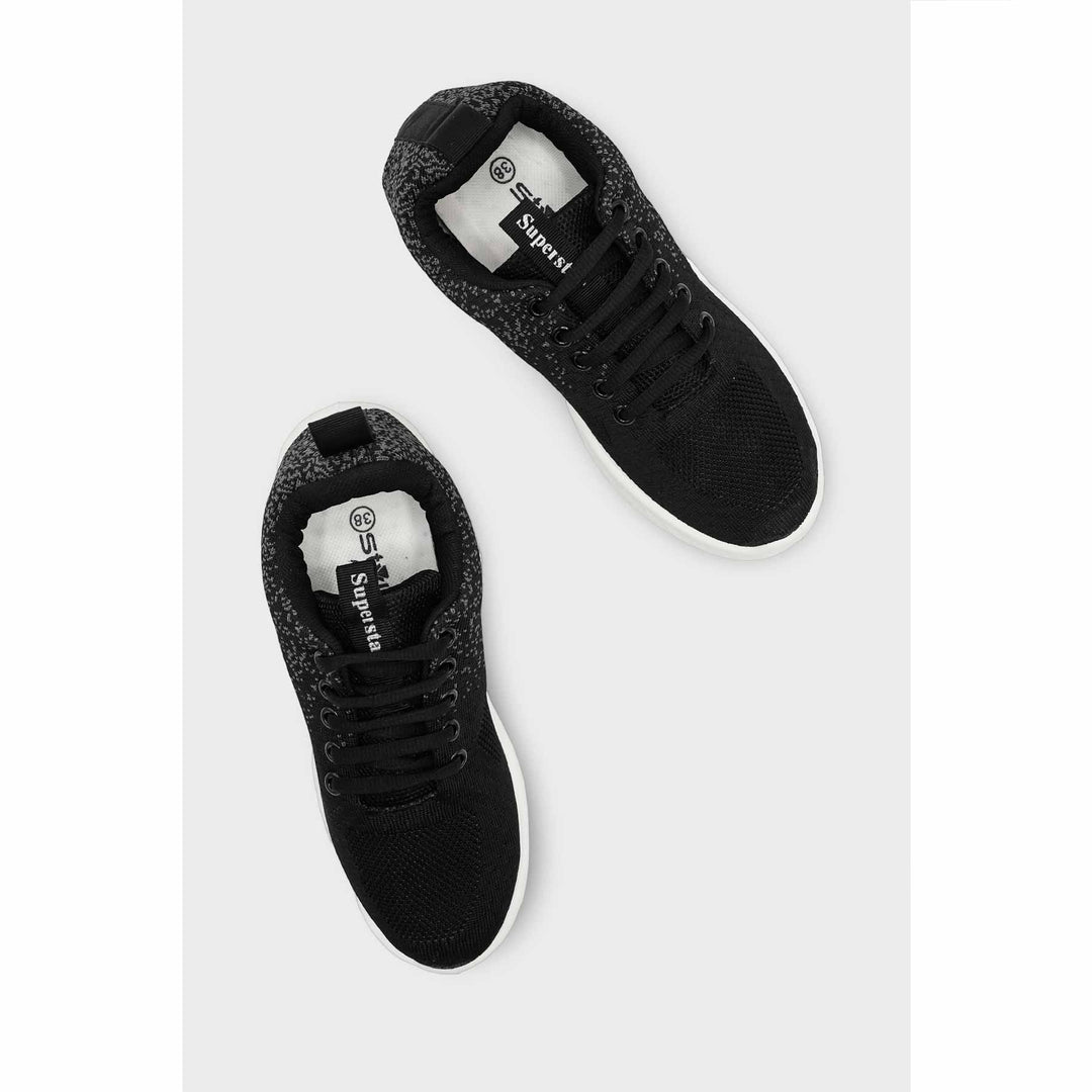 Black Casual Sneaker AT7504