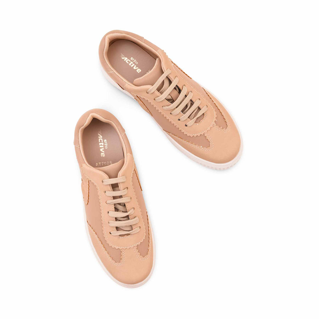 Brown Casual Sneaker For Women AT7506