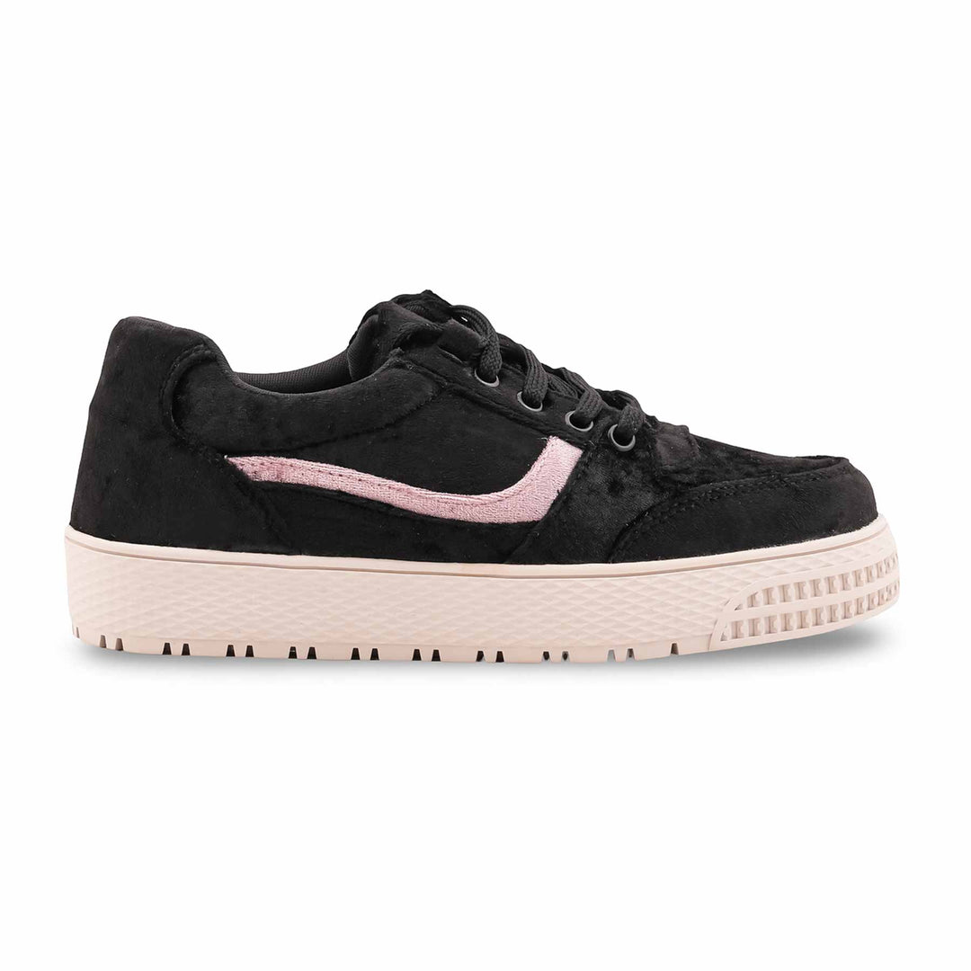 Black Casual Sneaker For Ladies AT7507