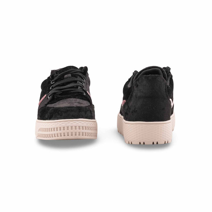 Black Casual Sneaker For Ladies AT7507
