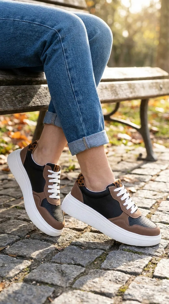 Beige Casual Sneaker For Women AT7508