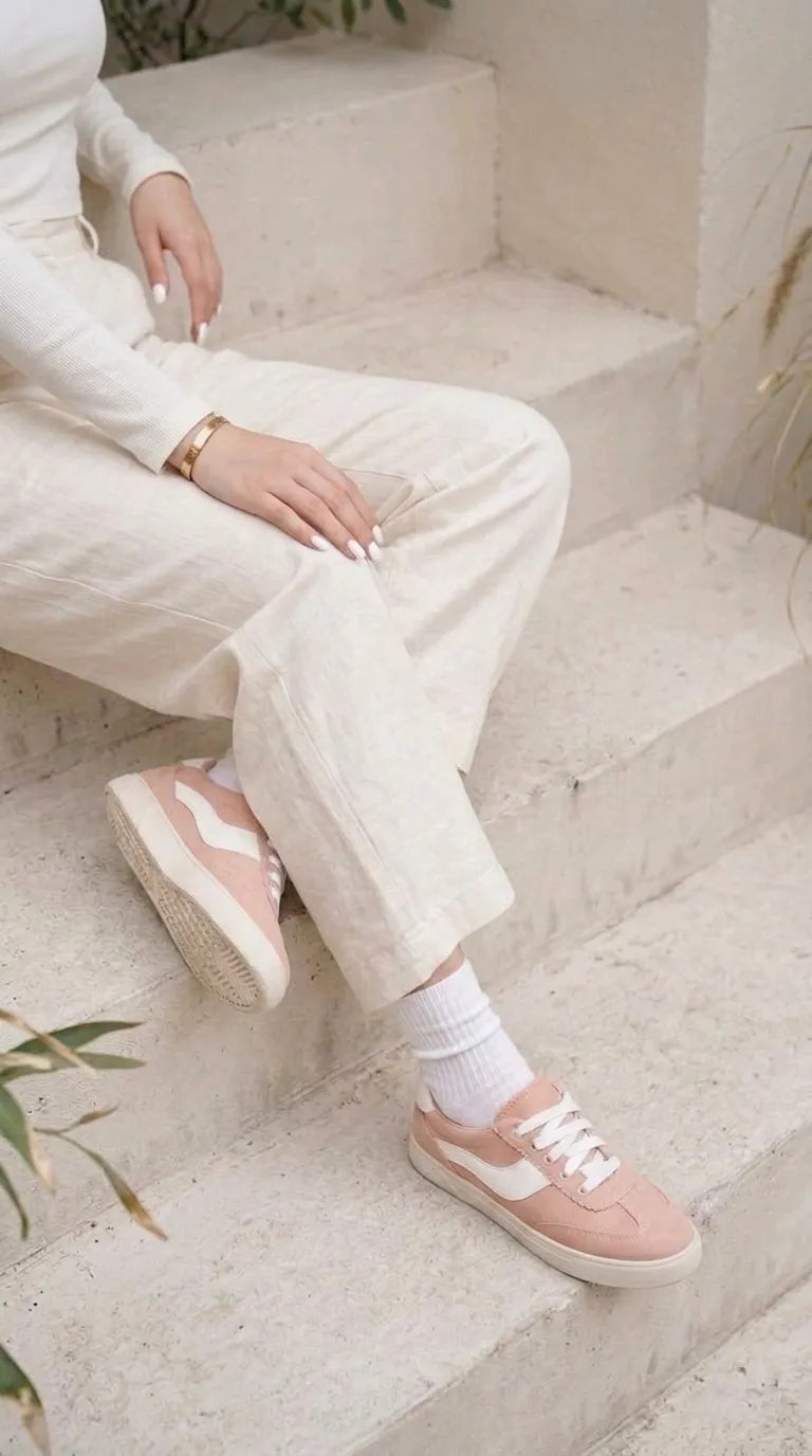 Pink Sneaker For Ladies AT7550