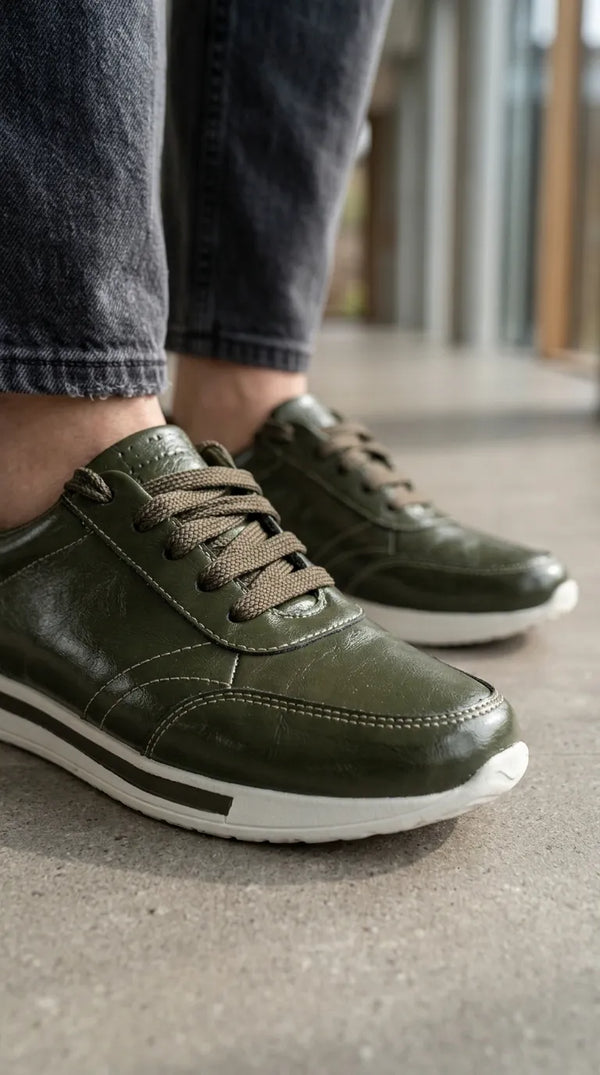 Green Sneaker For Ladies AT7557