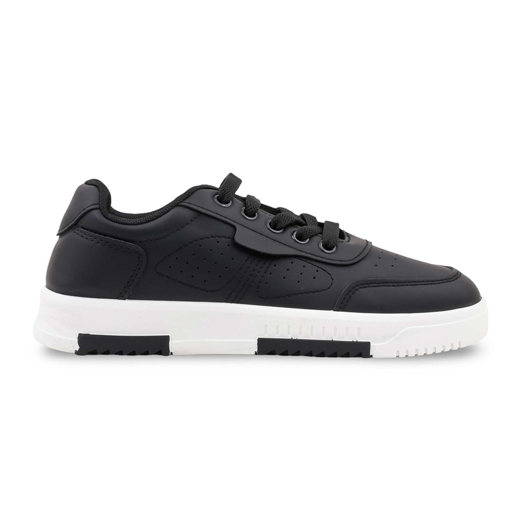 Black Casual Sneaker For Women AT7564