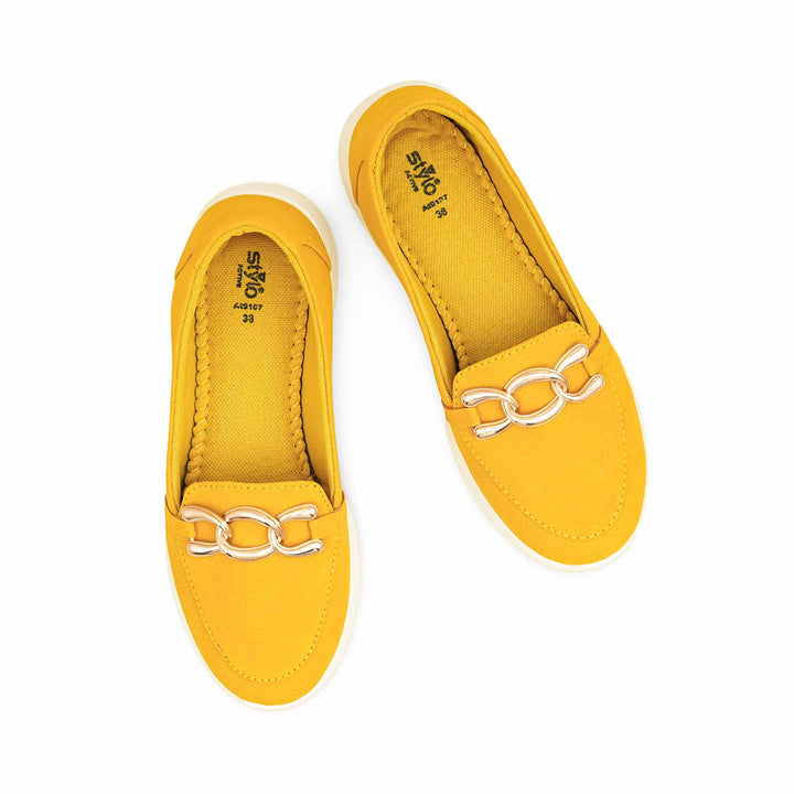 Mustard Casual Sneaker For Ladies AT9107