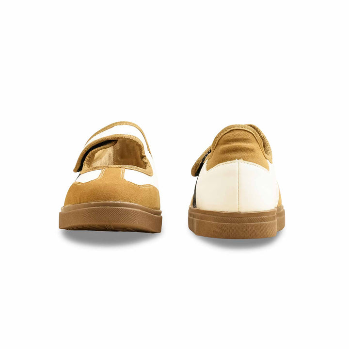 Beige Casual Sneaker AT9109
