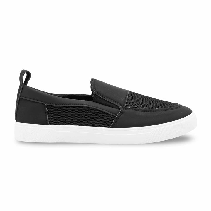 Black Women Casual Sneaker AT9110