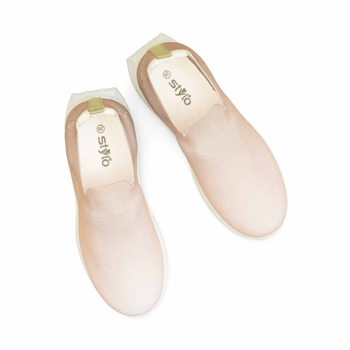 Beige Casual Women Sneaker AT9118