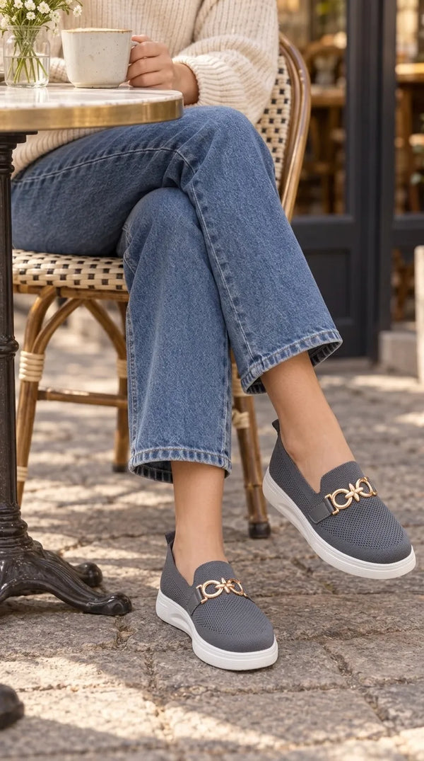 Grey Sneaker For Ladies AT9129