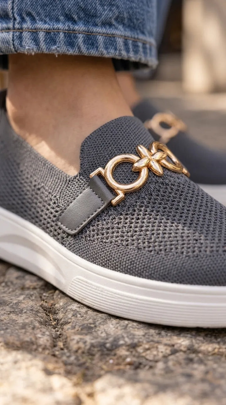 Grey Sneaker For Ladies AT9129