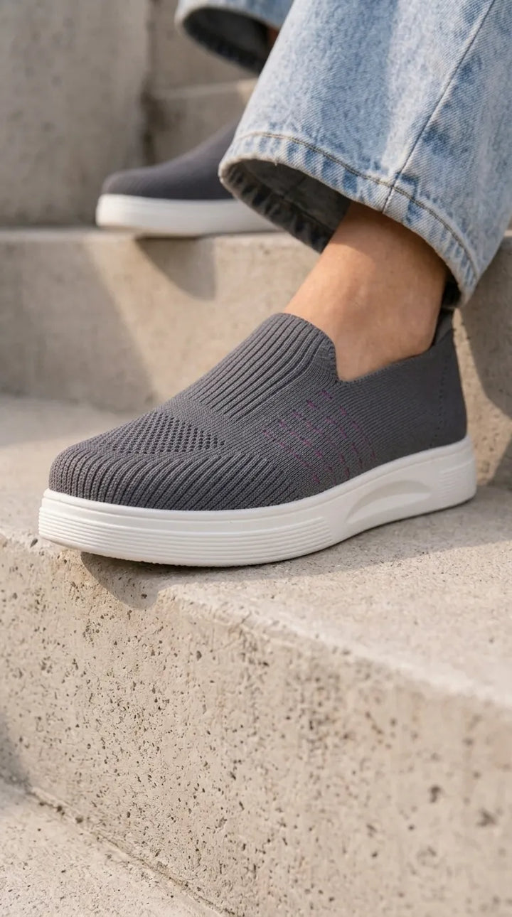 Grey Sneaker For Ladies AT9130
