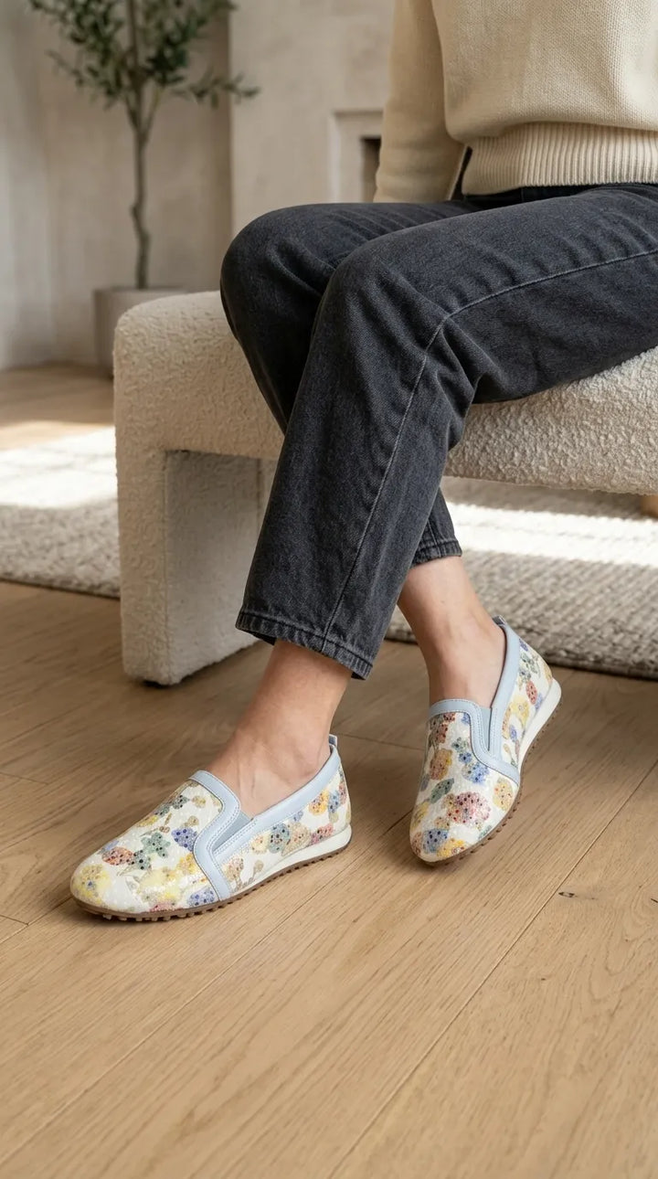 Sky Blue Sneaker For Ladies AT9146