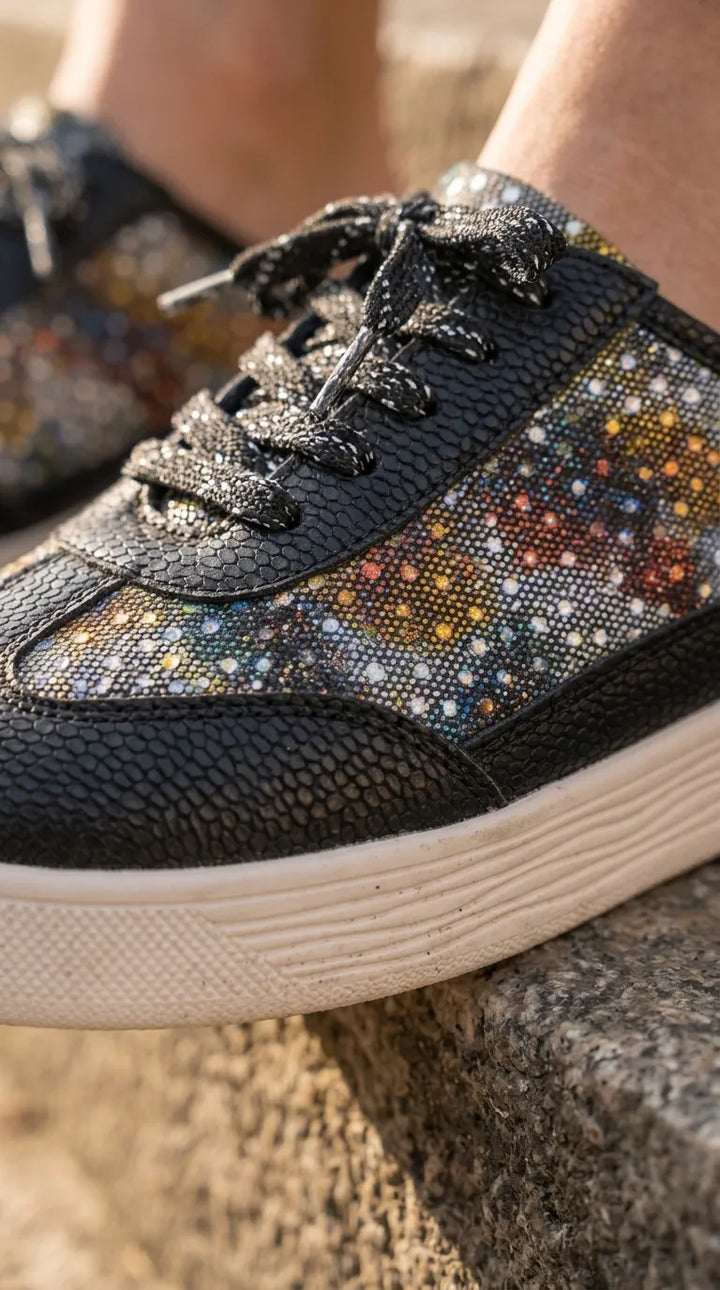 Black Sneaker For Ladies AT9165