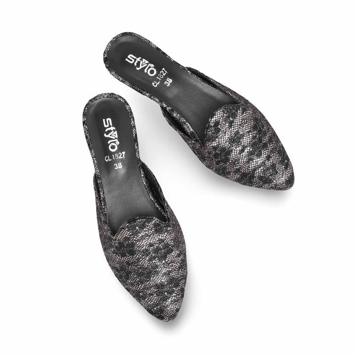 Black Casual Chappal CL1827