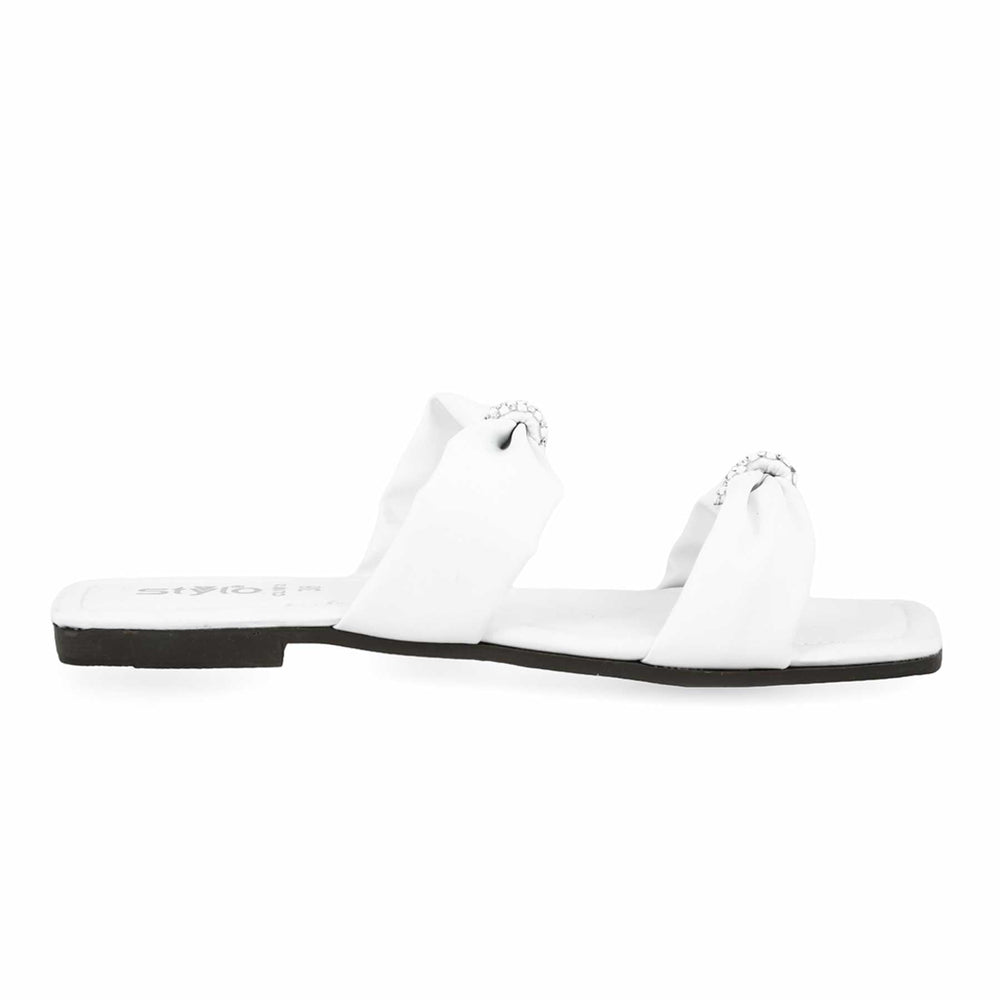 White Casual Slipper For Ladies CL1918