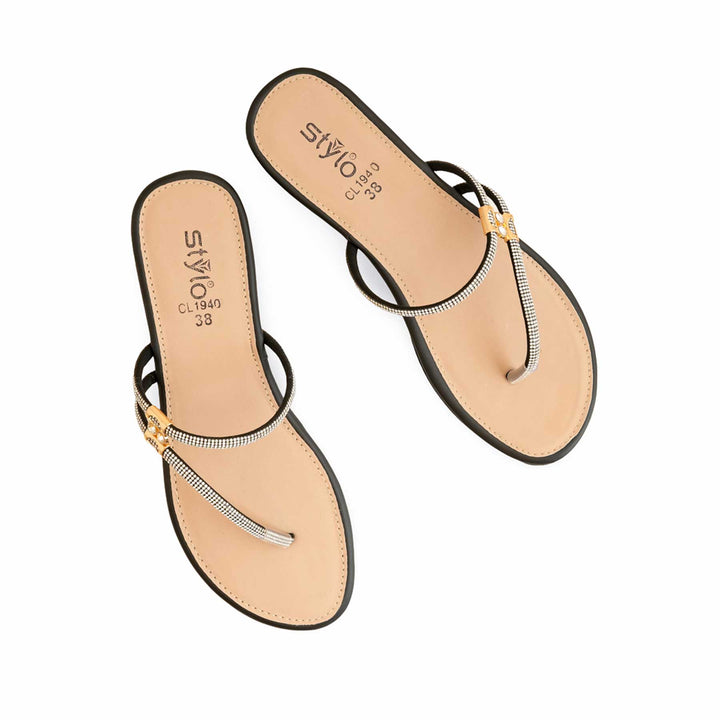 Black Casual Chappal CL1940