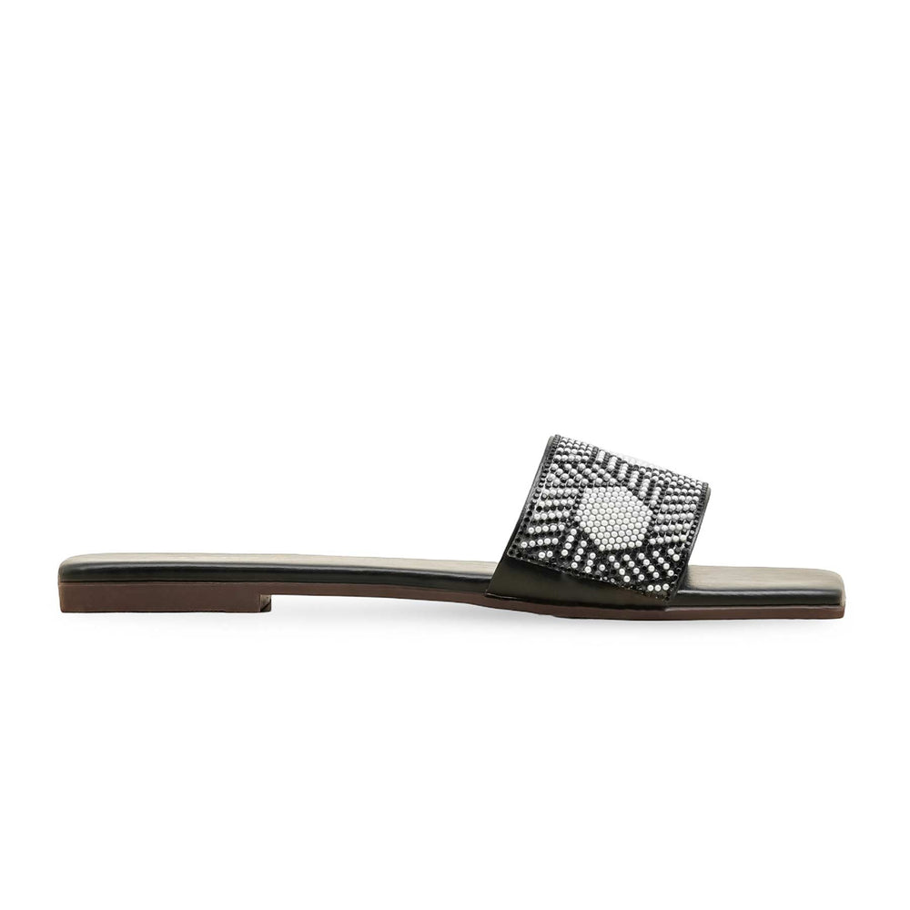 Black Casual Slipper For Ladies CL2095