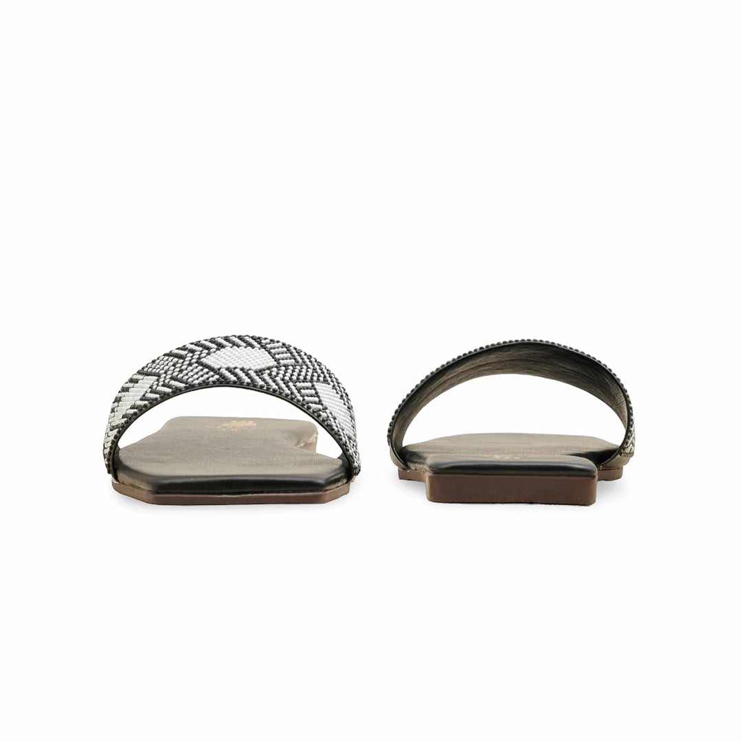 Black Casual Slipper For Ladies CL2095