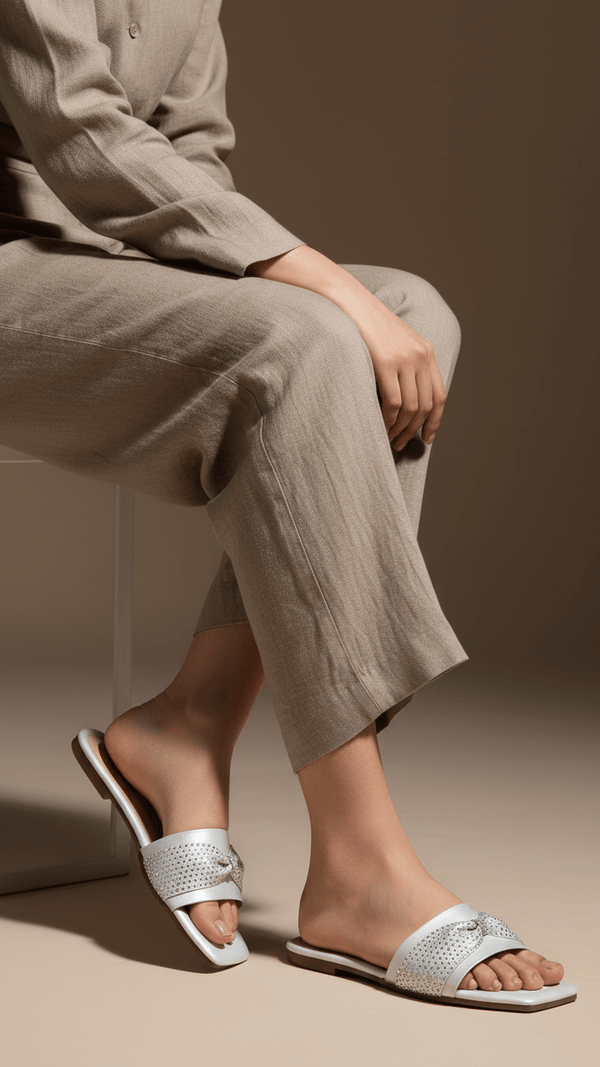 Silver Casual Slipper For Ladies CL2106