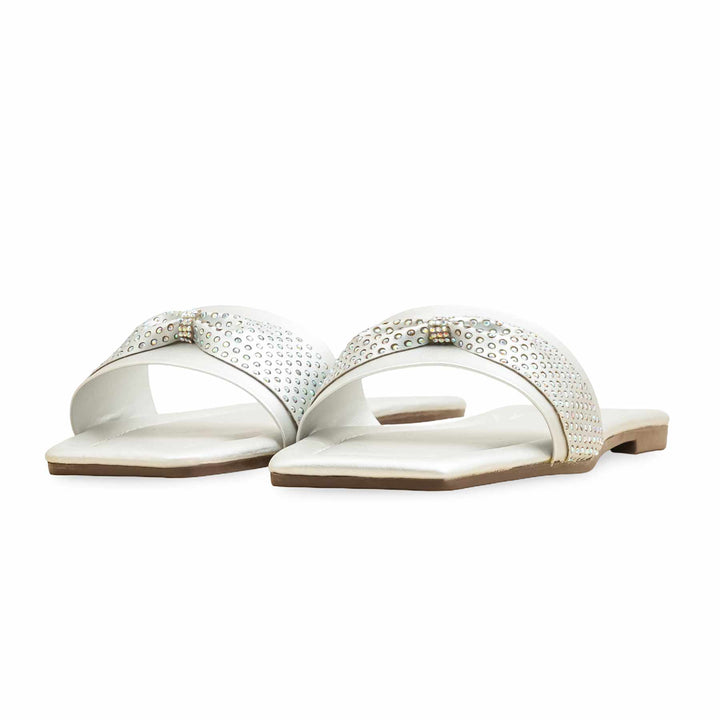 Silver Casual Slipper For Ladies CL2106